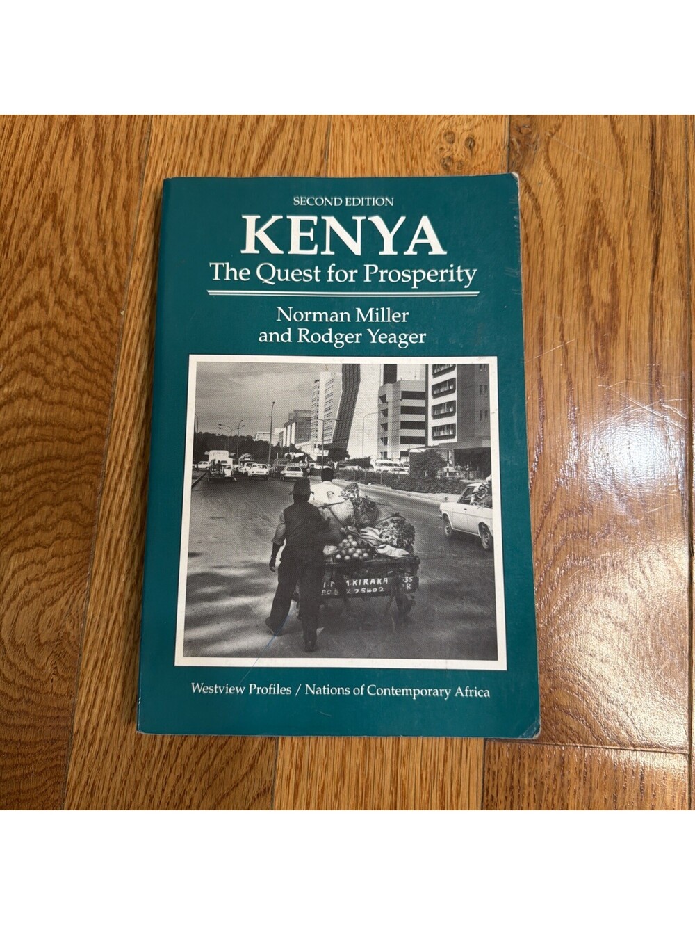 Kenya: The Quest For Prosperit  (book Shelf 4)